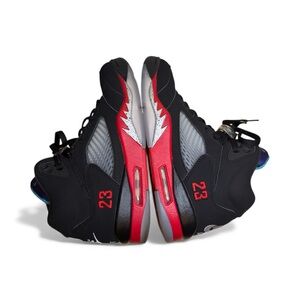 AIR‎ JORDAN 5 RETRO "TOP 3" SIZE ITEM CZ1786 001 size 8